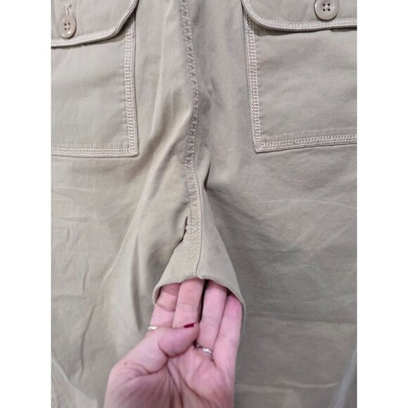 Eddie Bauer Size 12 Tan Khaki Capri Cargo Pants Wide Leg Utility Hiking - Picture 14 of 16